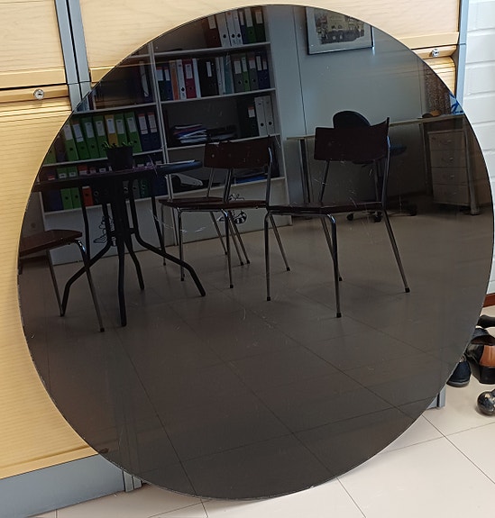 Pöydän lasitaso, karkaistu musta lasi, pyöreä