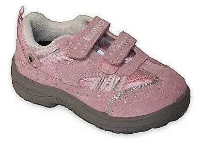 Pink, 33, Kiddy Sport Kuoma