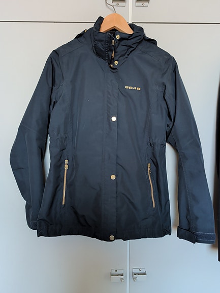 Kevytvuorellinen tummansininen tyylikäs  8848 altitude takki hupulla, 160 cm/xs