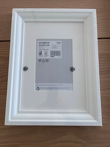 IKEA Edsbruk valkoinen valokuvakehys 21x30 cm