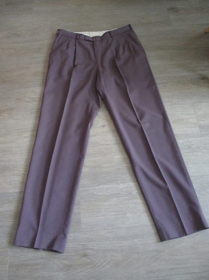 Miesten suorat housut koko 56 B