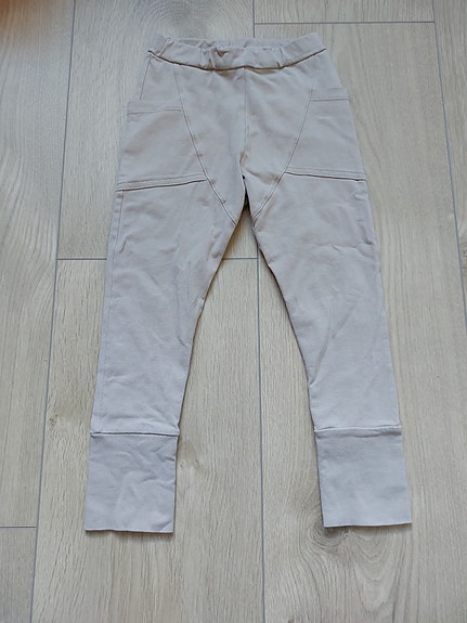 Gugguu housut 104