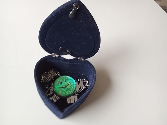 Product image 2 of 9