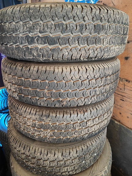 Pakettiauton C renkaat 4x108