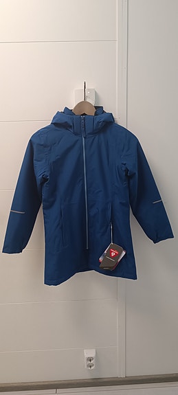 UUSI Lasten takki Helly Hansen 140