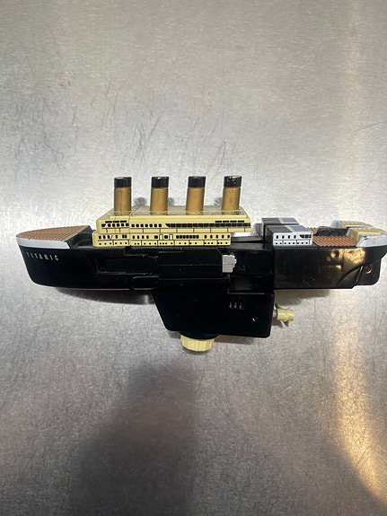 Transformer Titanic robotti