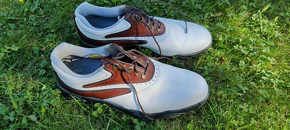 Golf kengät