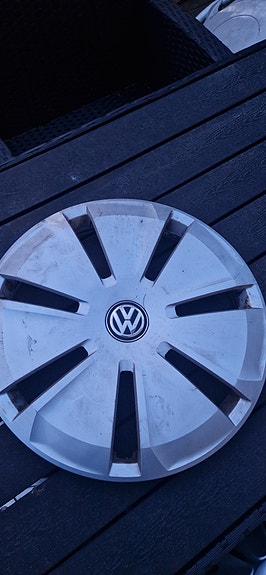 Volkswagen 16" pölykapseli