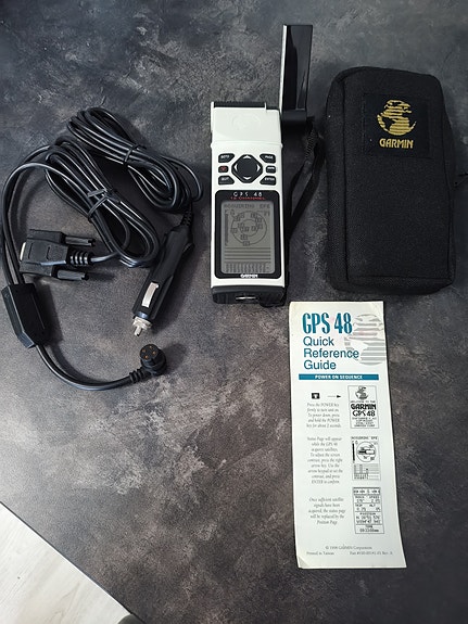 Garmin GPS 48