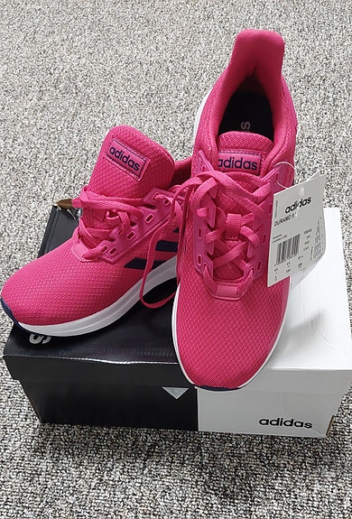 Uudet Adidas Duramo 9k lenkkarit.  Koko 37 1/3.