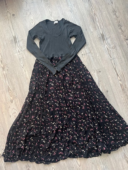 Musta Vintage maximekko L