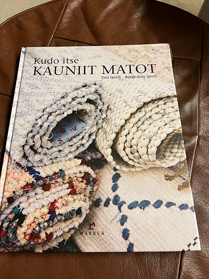 Kudo itse KAUNIIT MATOT-kirja