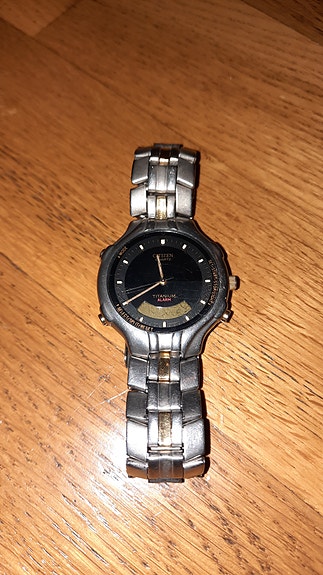 Citizen Titanium miesten kello