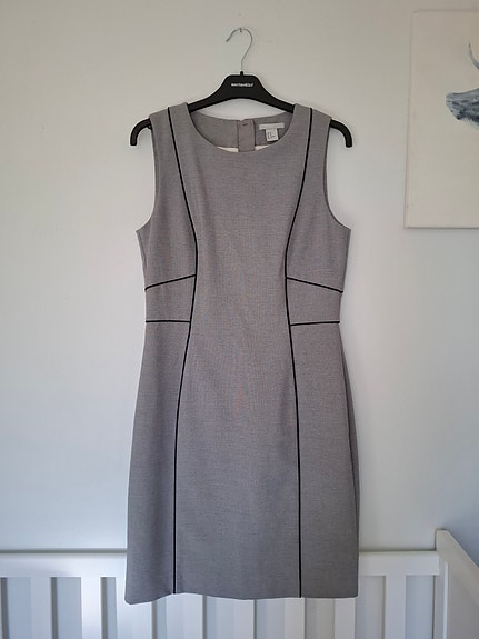 H&M harmaa kotelomekko 42