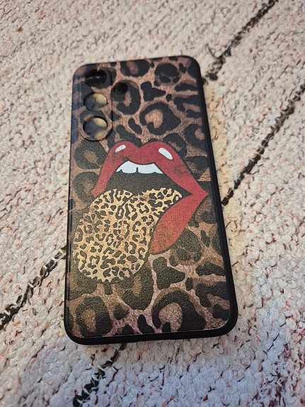 Samsung Galaxy S4 (Katso kuvat ja lue ilmoitus)