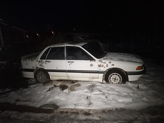 Mitsubishi galant osina