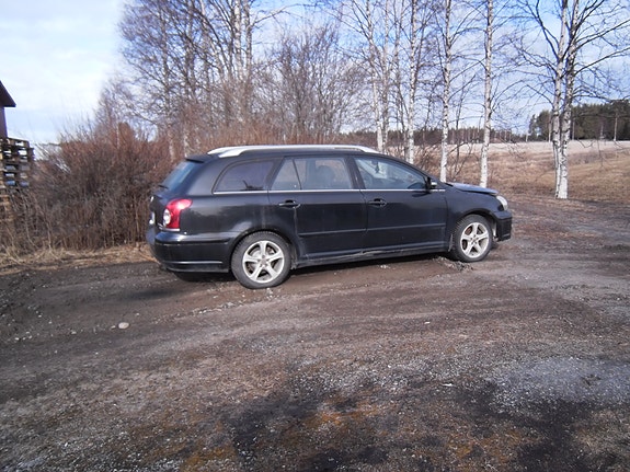 Toyota Avensis D4D