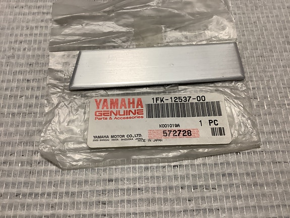 1FK-12537-00 Levy YAMAHA V-Max 1200