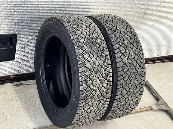 2kpl 205 55 R16 Nokian Hakkapeliitta R5 todella hyvät kitkarenkaat.