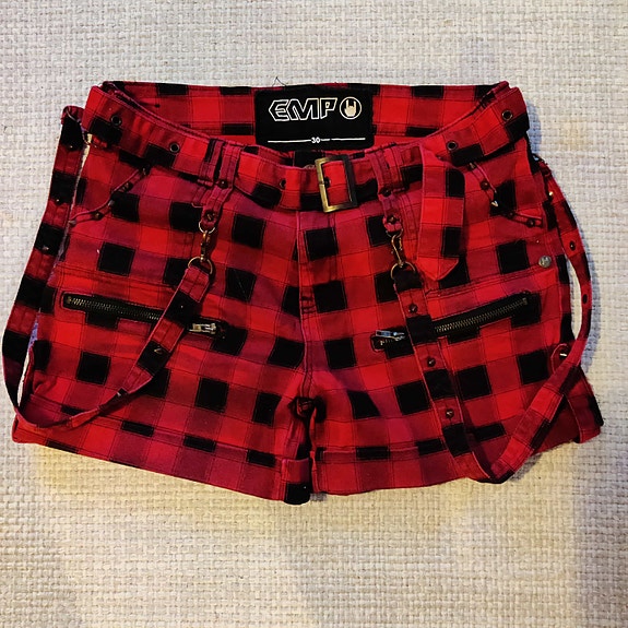 Lyhyet Shortsit
