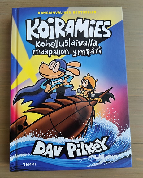 Dav Pilkey Koiramies Kohelluslaivalla maapallon ympäri kirja