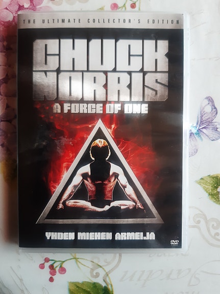 Chuck Norris, yhden miehen armeija