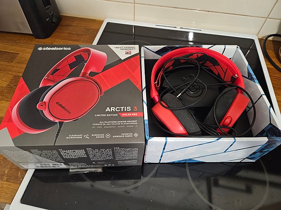 Arctis headset
