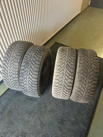 Peltivanteet 5x112 + Nordman 4 (195/65 R15) - Skoda Octavia / VW