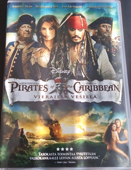 Disney Pirates of the Caribbean Vierailla vesillä DVD-elokuva