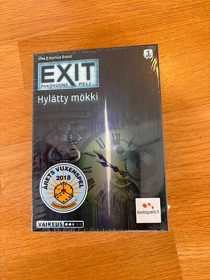 Pakohuonepeli Exit hylätty mökki