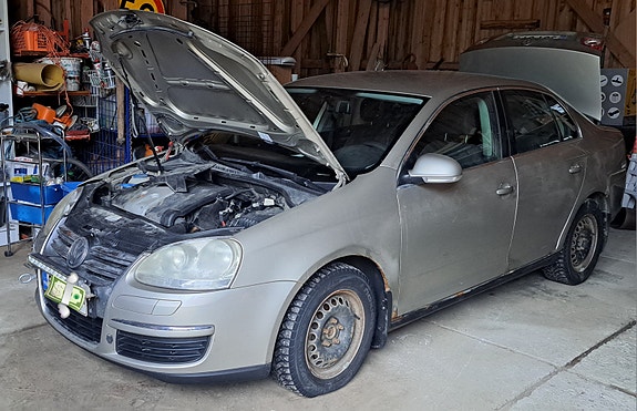 Volkswagen jetta 1.6 fsi 2006