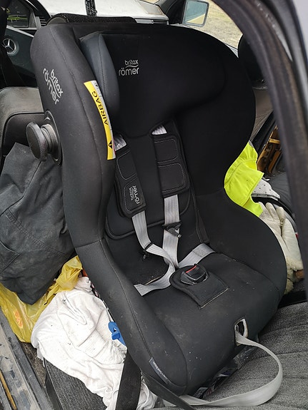 Britax max way plus