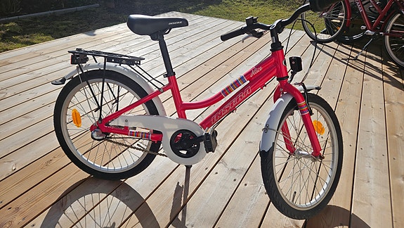 Insera Alice lastenpyörä 20" punainen
