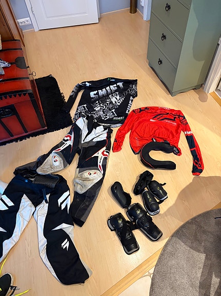 Product image 8 of 8