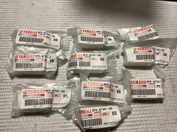 8FR-47341-00 Välikappale YAMAHA Apex,Nytro,Vector,RS90,RX10