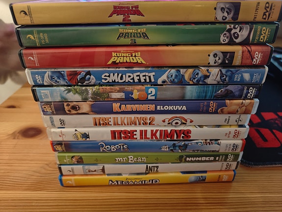 Lasten animaatioelokuvat DVD-paketti