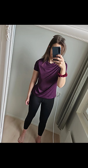Naisten urheilupaita M violetti