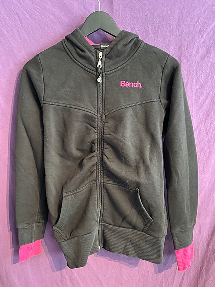 Bench huppari musta S