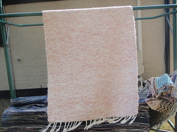 Vaaleanpunainen matto 70 x 165 cm