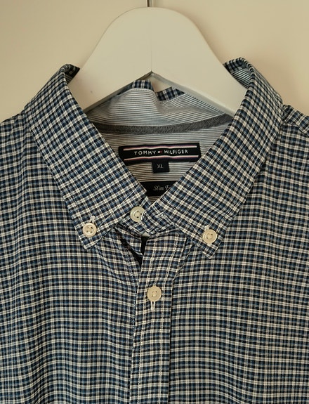 Tommy Hilfiger -kauluspaita