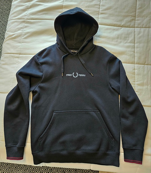 Fred Perry huppari
