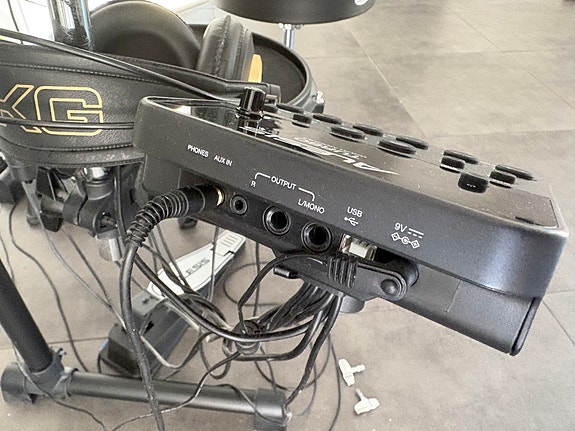 Product image 6 of 9