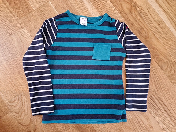 Polarn O Pyret paita 110/116