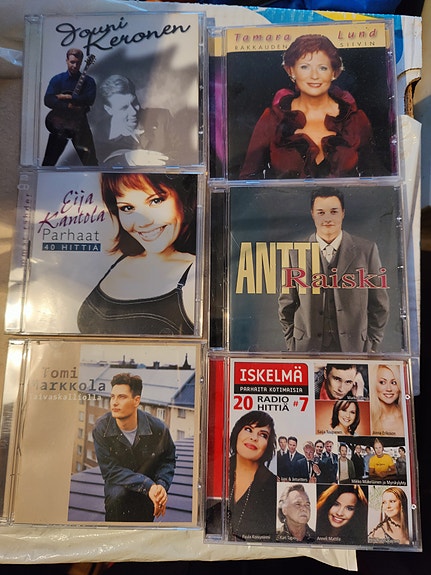 Cd-levyjä