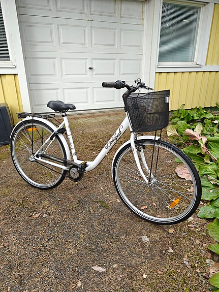 Madison Budabest 28" 3-vaihteinen