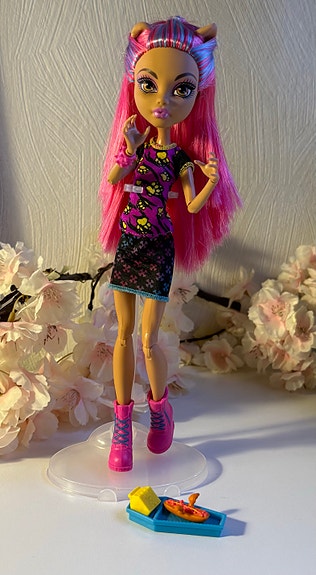 Monster High nukke Howleen Wolf