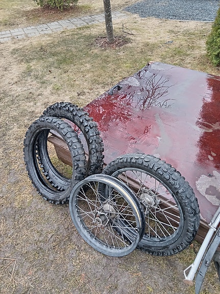 Yamaha dt osia