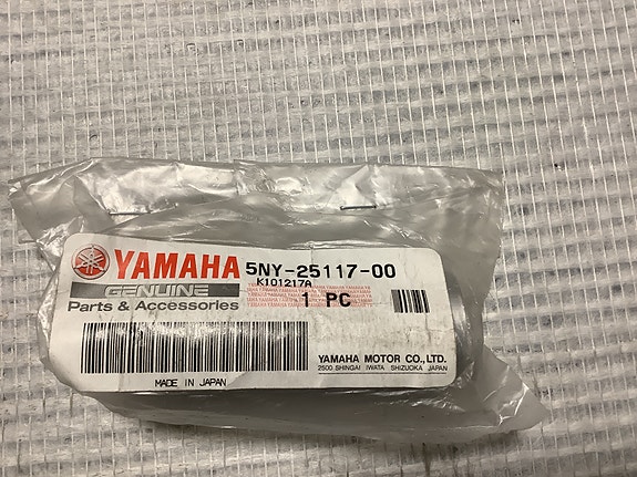 5NY-25117-00 väliholkki YAMAHA YZ250,WR250,ym.