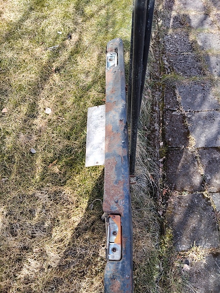 Ht Corollan etupuskuri