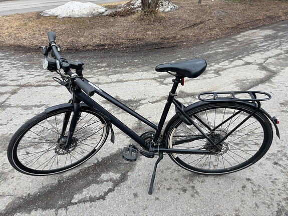 Specialized Sirrus naisten pyörä